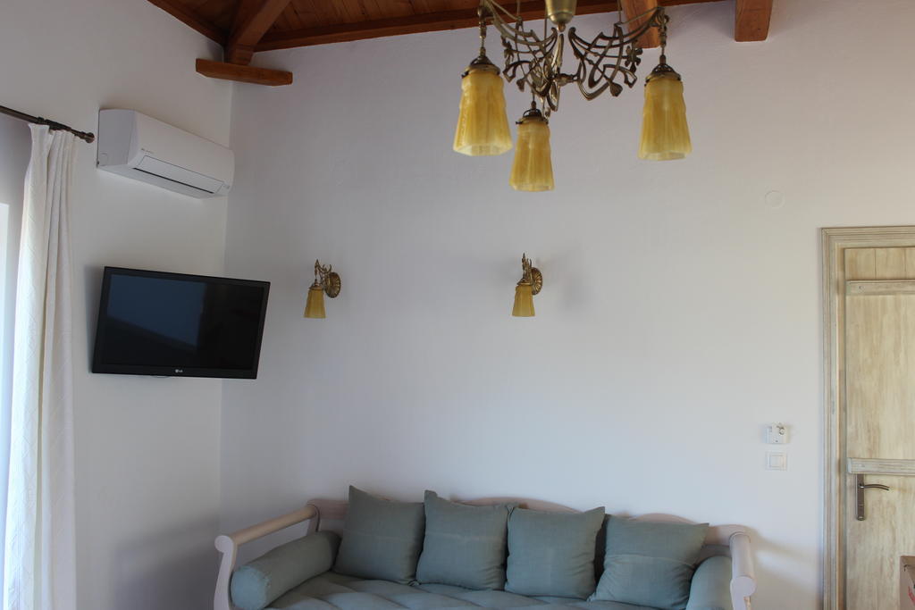Mando Beachfront Stafylos Pokoj fotografie